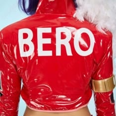 ONE PIECE ベロ・ベティの軍服風コスプレ一式 撮影映えしてイベントでも活躍 - 4枚目の画像（サムネイル）