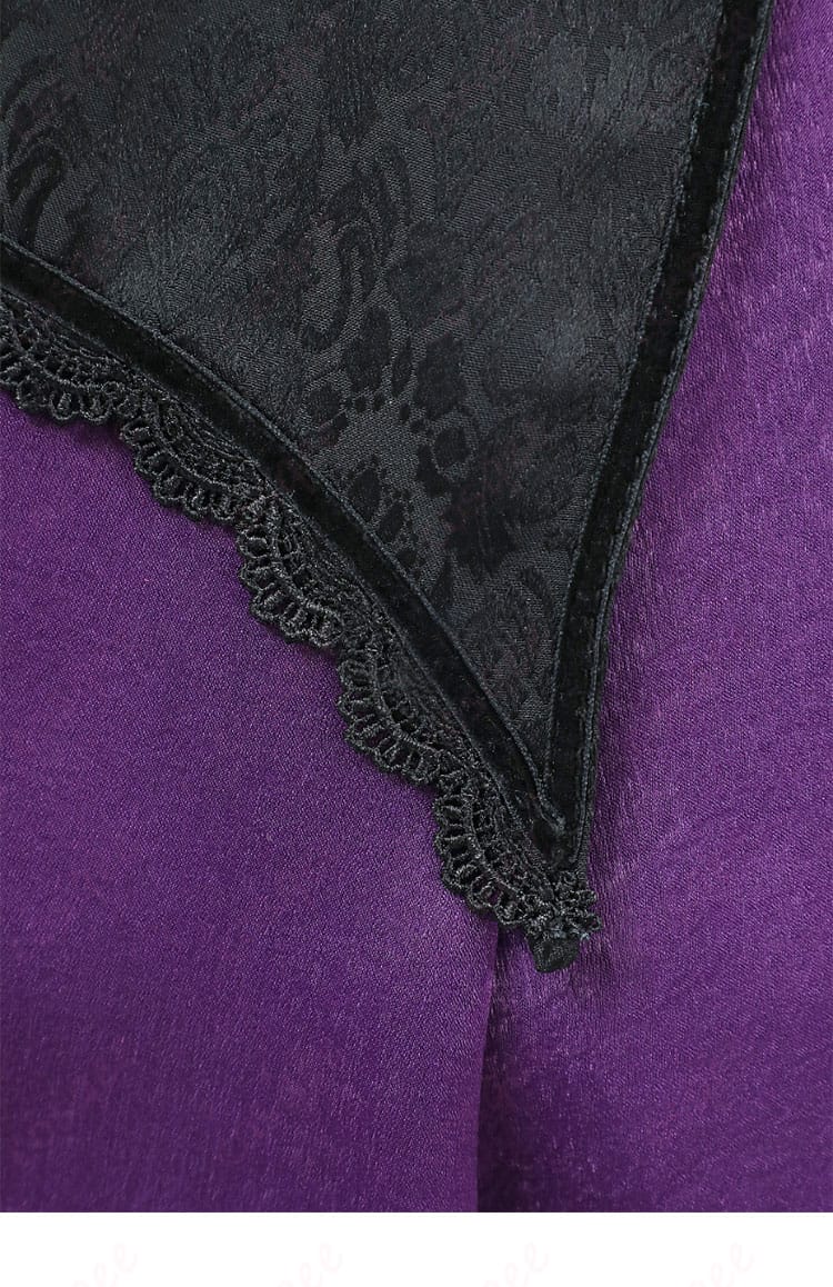 パンティ&ストッキング コスプレ衣装 スカートの裾の装飾。リボンとフリルが特徴的なデザインです。