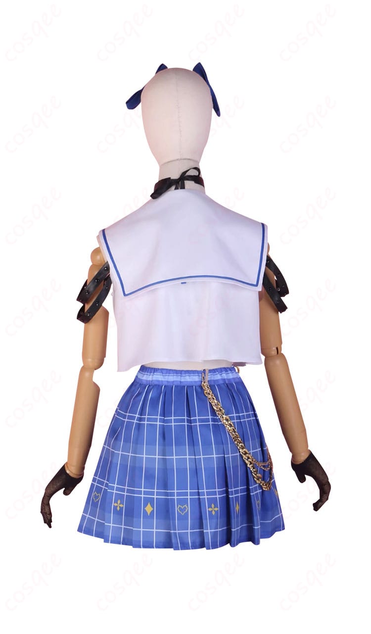 アイク・イーヴランド コスプレ衣装の背面ビュー。リアルな背面デザインが魅力的なLuxiemコスプレ衣装。