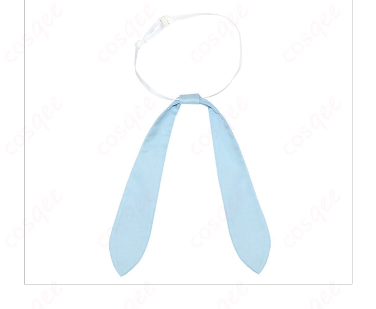 ポケモンUSUM リーリエ コスプレ衣装の領口装飾ディテール。華やかなデザインで個性を引き立てます。