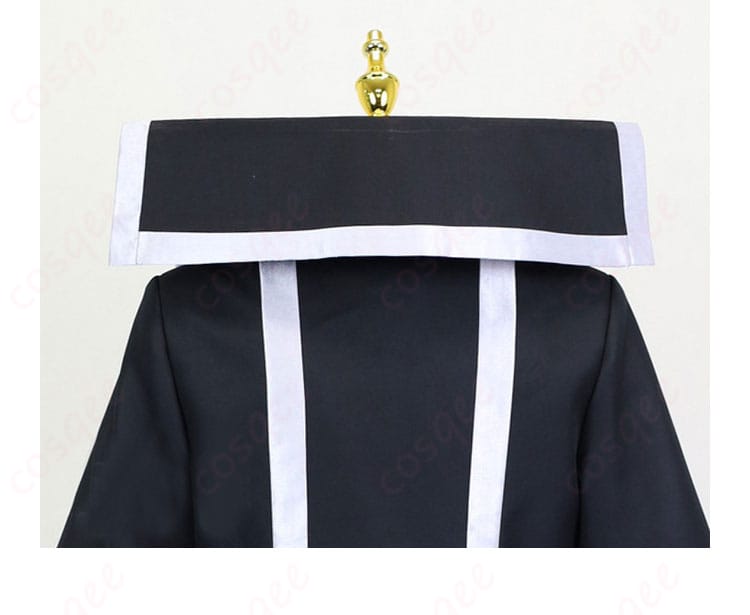 ノボリ コスプレ衣装 背面装飾のディテール。高品質のデザインが映える。