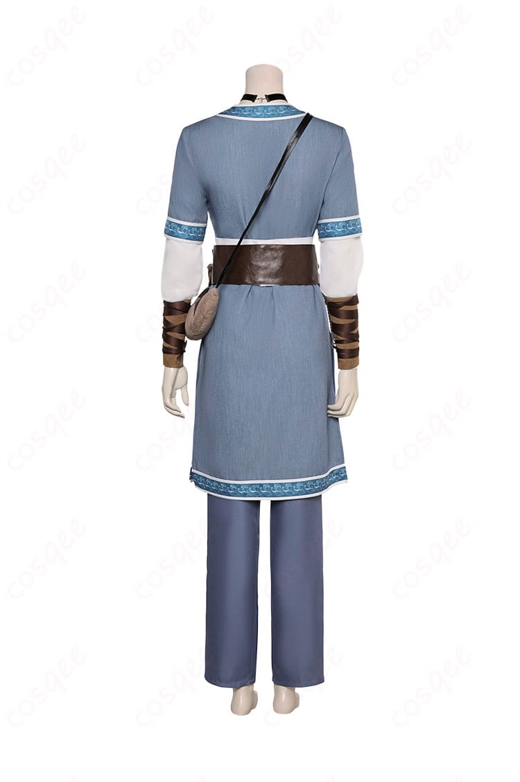 アバター カタラ コスプレ衣装の背面写真。しっかりとした仕立てとディテールが映えるデザイン。