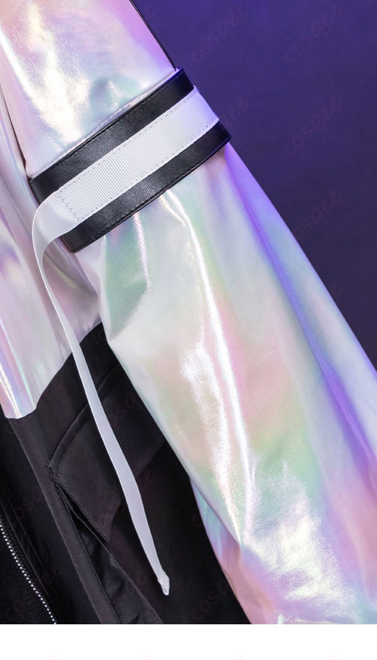 衣装 肩袖の装飾