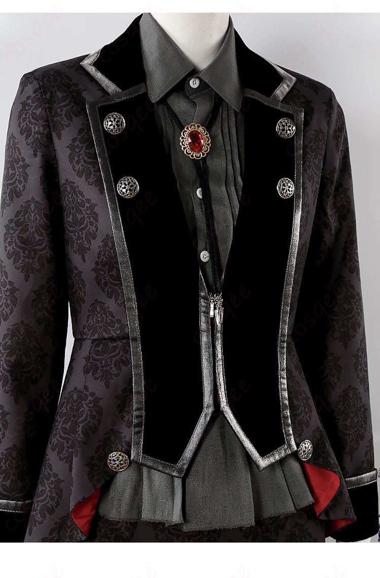 御影玲王の上衣の装飾部分詳細。華やかなデザインが特徴的。