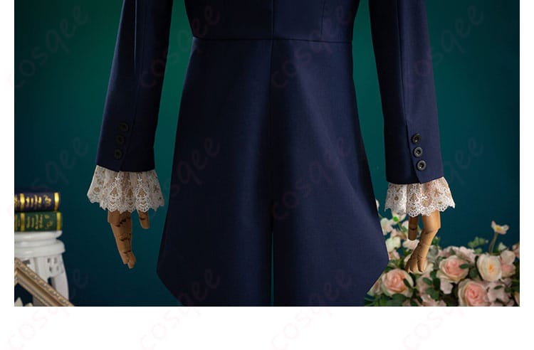 ホムラ コスプレ衣装 バックデザイン - 細部にわたる装飾とリアルな再現。