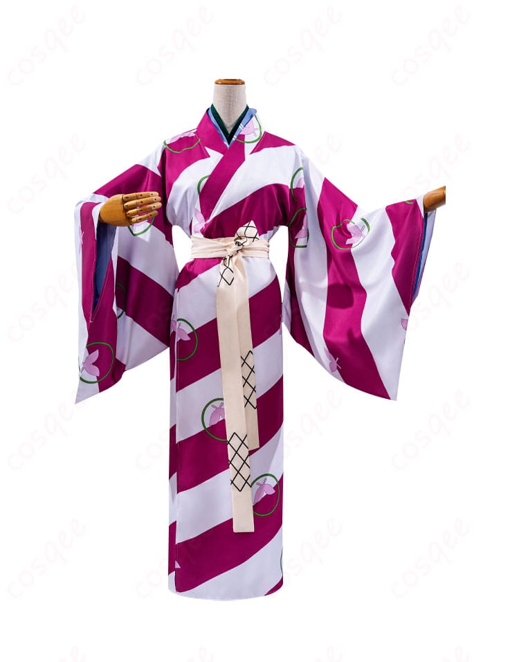 犬夜叉 神楽 コスプレ衣装 正面画像。和服のディテールが鮮明に再現され、全体的なデザインが美しく魅力的です。コスプレイベントや撮影に最適!