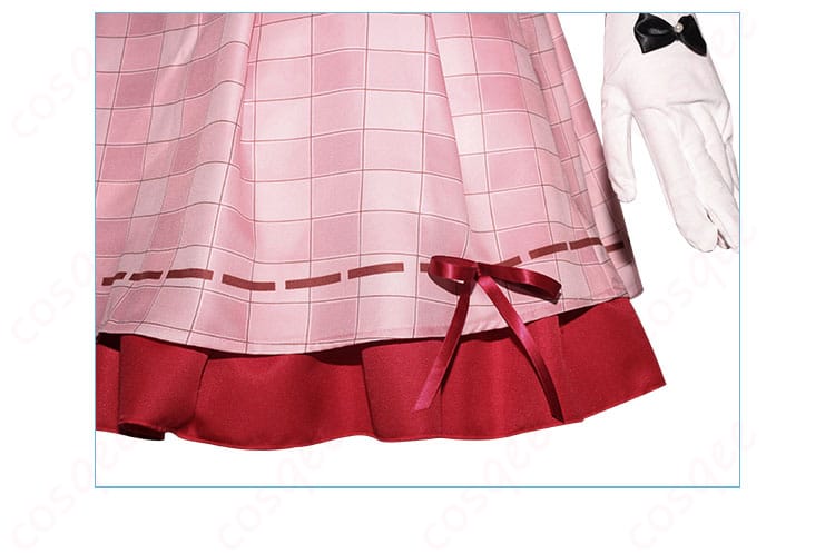 スシロー × 原神 珊瑚宮心海 コスプレ衣装のスカートの裾部分の装飾。エレガントで可愛いデザインが際立つ。