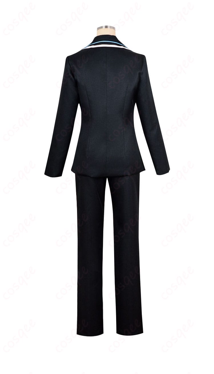 月詠イクト コスプレ衣装 背面図 - 背中のデザインと衣装の背面の特徴を示す画像。