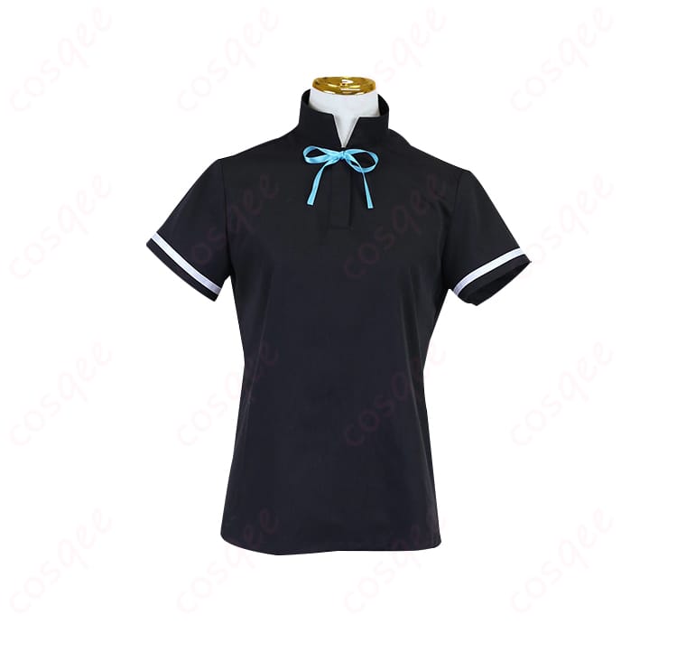 黒見セリカの黒色衣衫の正面画像。精緻なデザインと美しいシルエット。