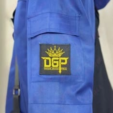 仮面ライダーギーツ 浮世英寿 コスプレ衣装 コート・ベスト・ズボンの端正セット - 4枚目の画像（サムネイル）