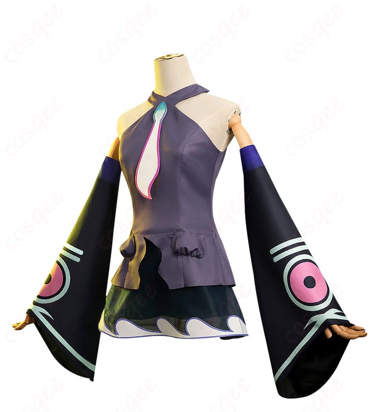 商品側面のコスプレ衣装画像