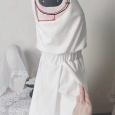 葬送のフリーレン フリーレンの清楚ワンピで世界観を纏う高再現コスプレ衣装 - 4枚目の画像（サムネイル）