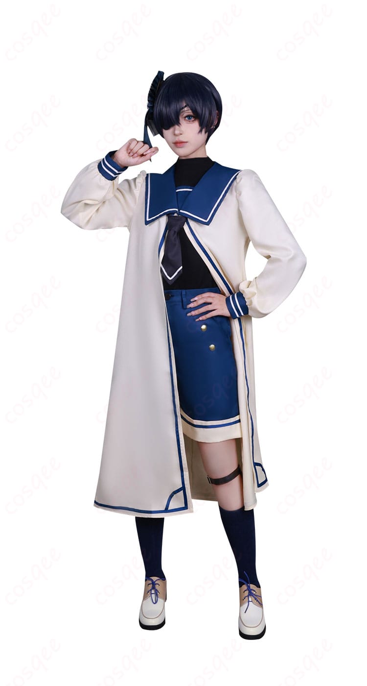 黒執事 シエル・ファントムハイヴ 伯爵 コスプレ衣装 正面姿勢で着用した画像。忠実に再現された貴族スタイルの衣装が特徴。