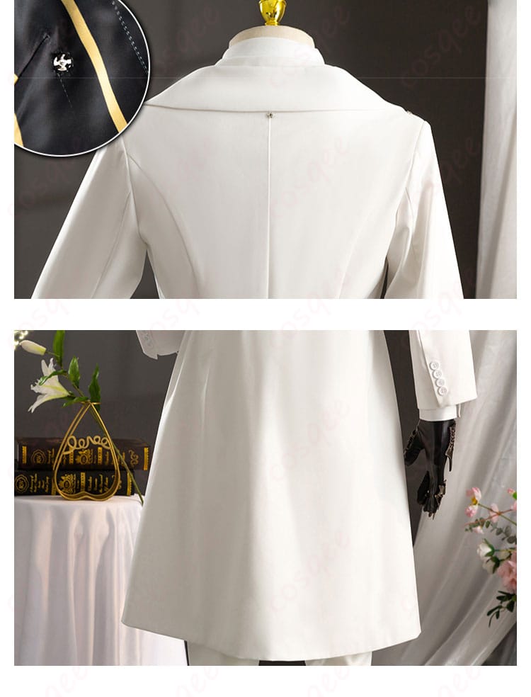 背面の装飾細部。肩鎧とマントの美しい仕上がり。