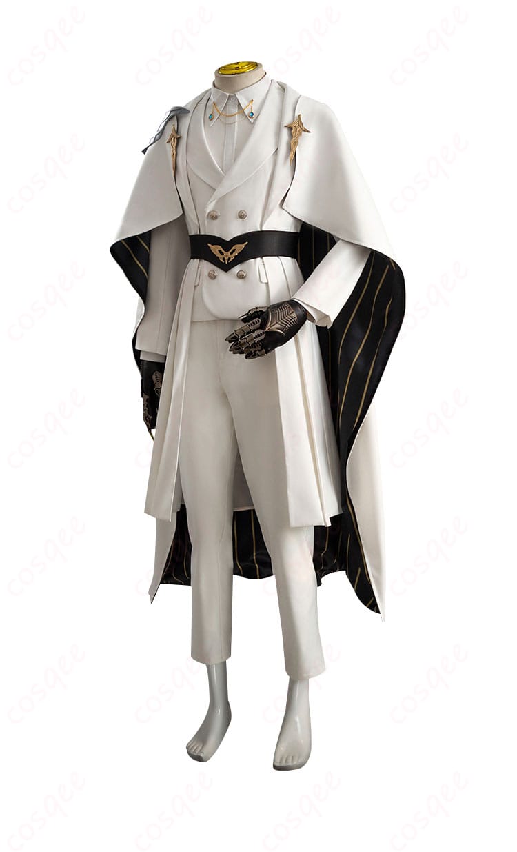 セイヤ コスプレ衣装の側面ビュー。衣装のシルエットとディテールを強調。