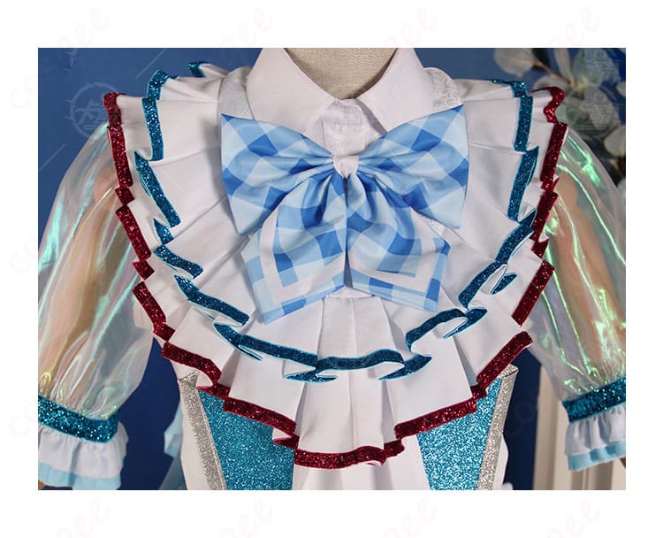 真中らぁら コスプレ衣装の上衣部分の正面装飾細部。刺繍や装飾が忠実に再現されており、コスプレイベントに最適です。