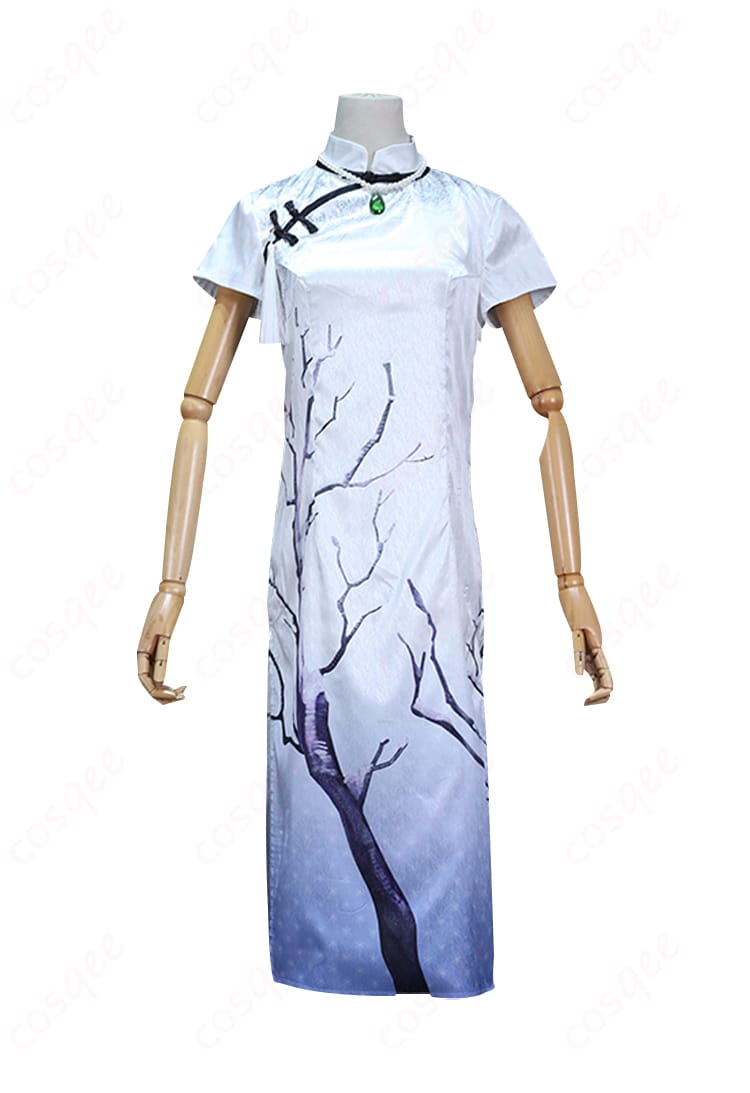 西湖コラボ旗袍デザインの正面詳細。繊細な刺繍と装飾。