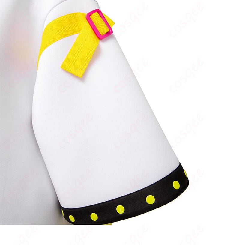 ペラップ コスプレ衣装の肩袖部分の装飾細部画像。肩のデザインと装飾が目を引きます。