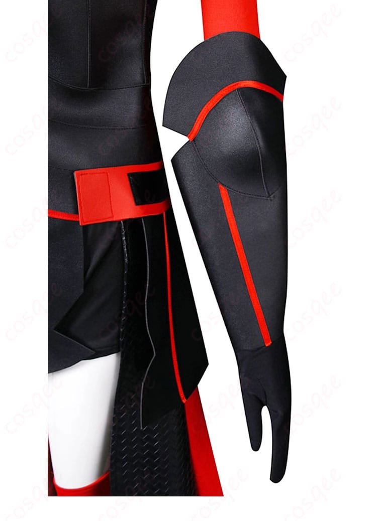 メイプルの手袋装飾細部、精緻なデザインで衣装にぴったり。