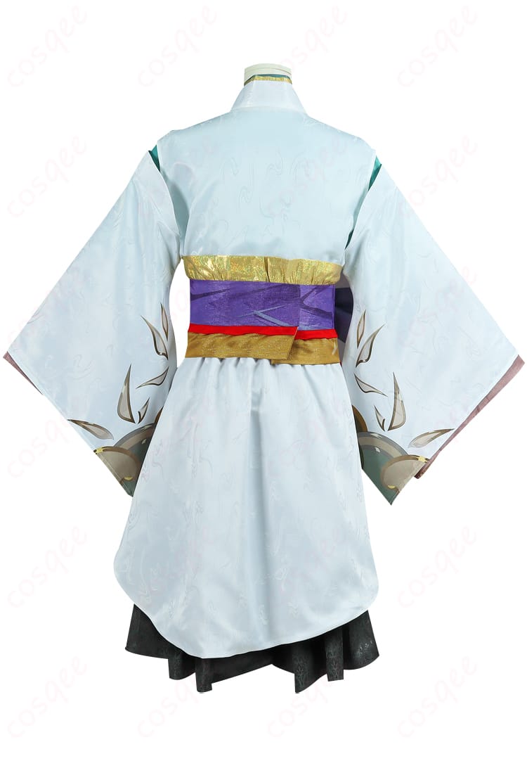 コスプレ衣装の背面画像。背中部分のデザインも忠実に再現されています。