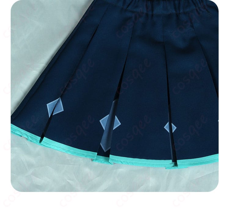 初音ミクコスプレ衣装のスカート下部の美しいディテール。