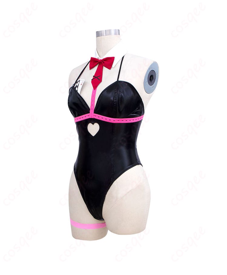 初音ミク「ラビットホール」コスプレ衣装の左側面画像。衣装の全体的なバランスとデザインがよくわかります。