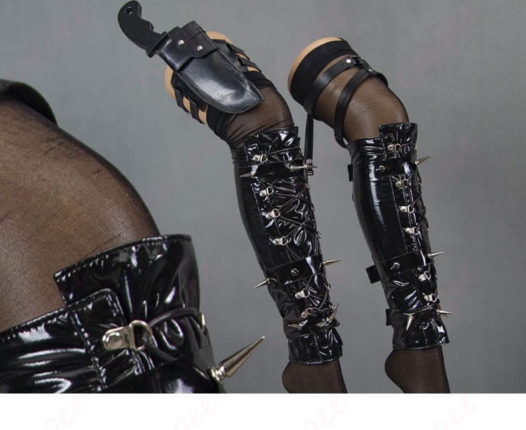 メイデン コスプレ衣装 足元部分の装飾ディテール