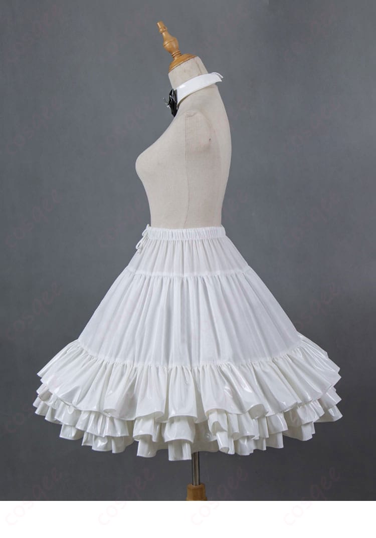 ココアのコスプレ衣装のスカート左側のディテール。細部までこだわったデザイン。