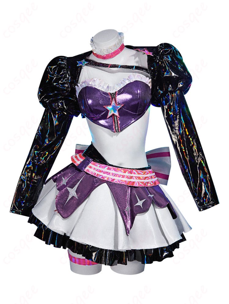 コスプレ衣装の正面全体画像、巡音ルカの魅力的なデザイン。