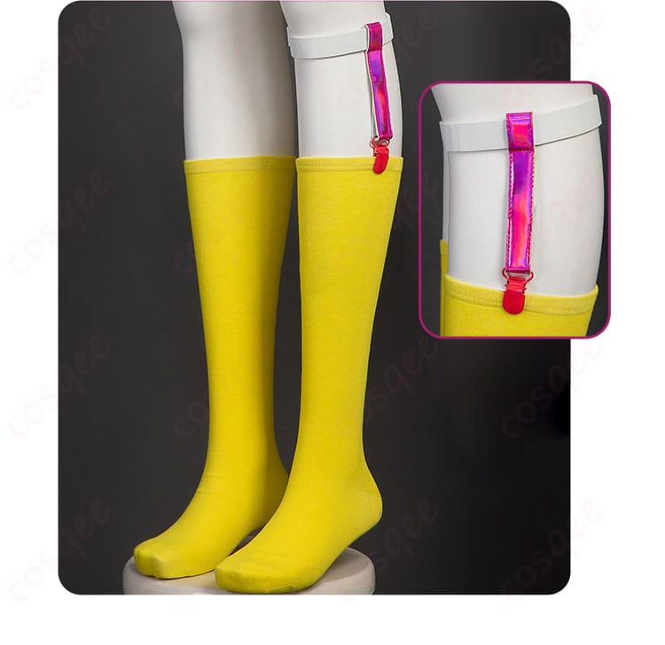 コスプレ衣装 ソックスと脚の装飾ディテール