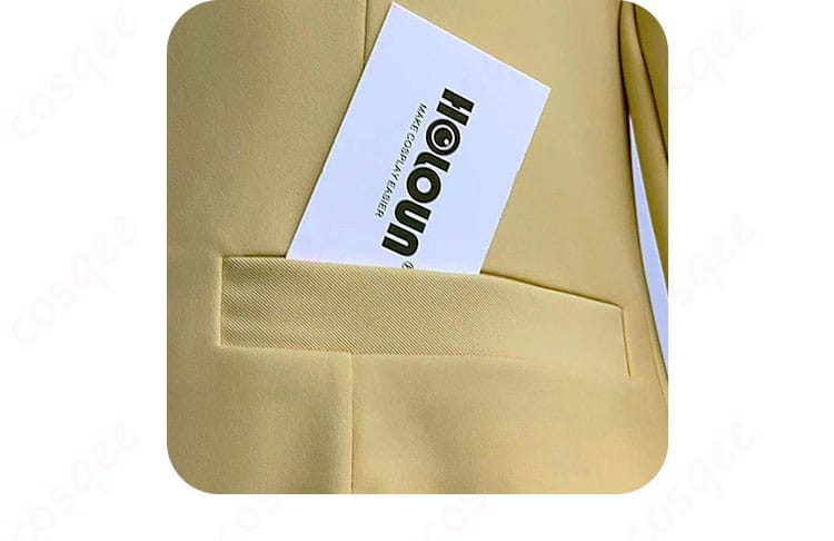 胸ポケットとアイコンのデザイン、キャラクターの特徴的なデザイン