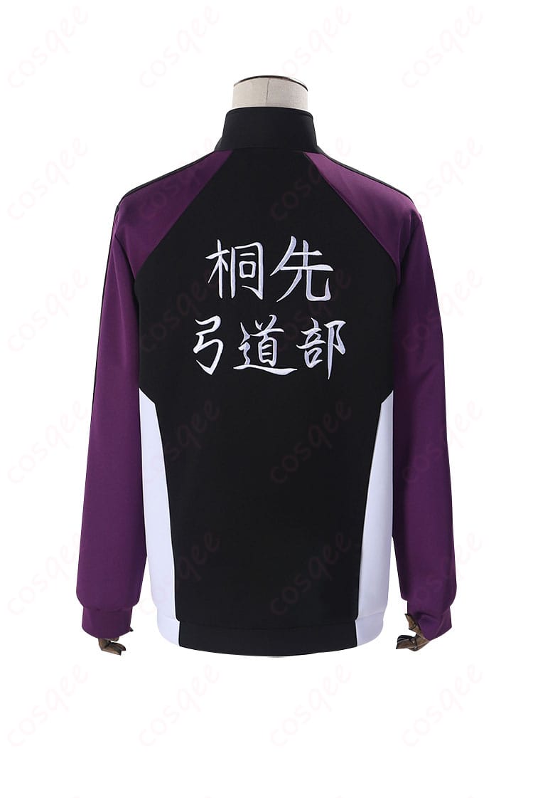 ツルネ 桐先高校弓道部 コスプレ衣装の背面ディテール画像。後ろ姿までしっかり作り込まれた仕上がり。