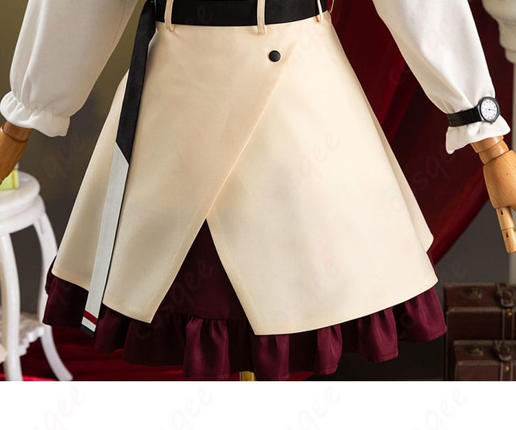 スカートの装飾細部画像