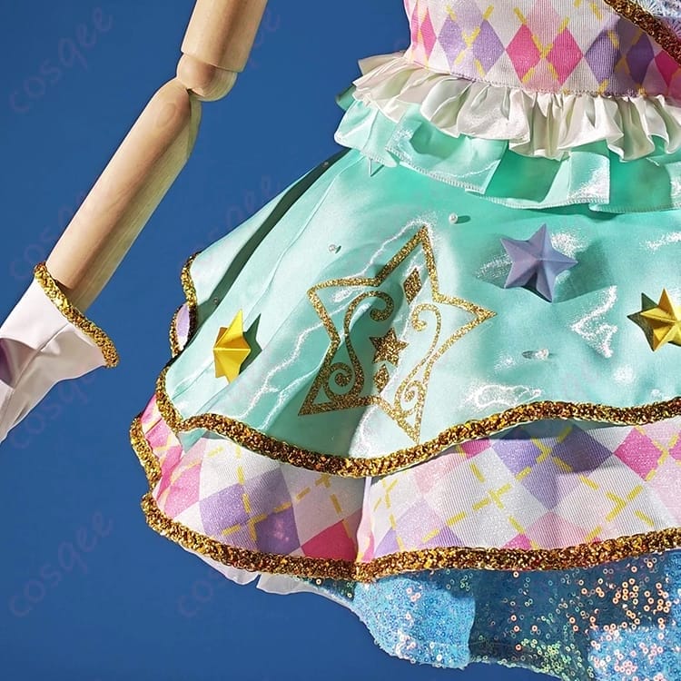 白鳥ひめの可憐さを纏うパステルトップスターコーデ ドレス｜花柄刺繍と星飾りで写真映え抜群 - 5枚目の画像