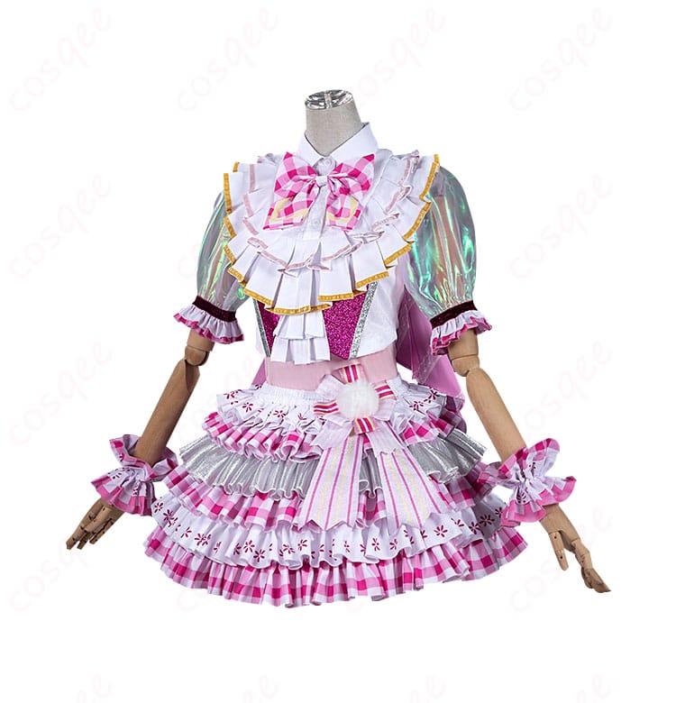 プリパラ 北条そふぃ コスプレ衣装の側面写真。衣装の美しいシルエットとディテールがよく見えます。