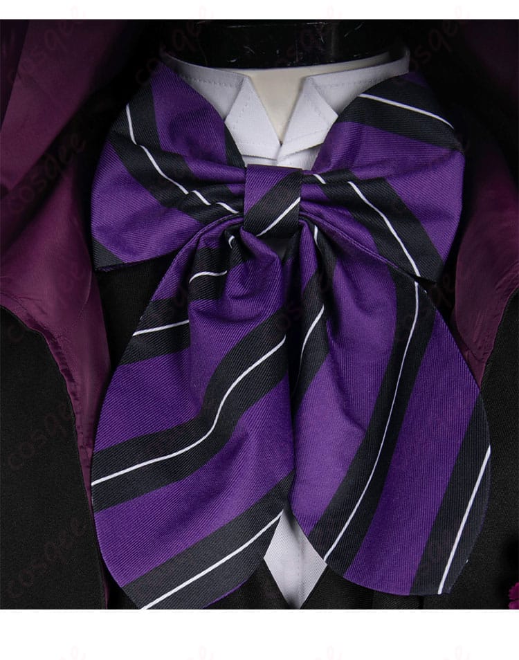 グレゴリー・バイオレット コスプレ衣装の襟元の装飾細部画像。