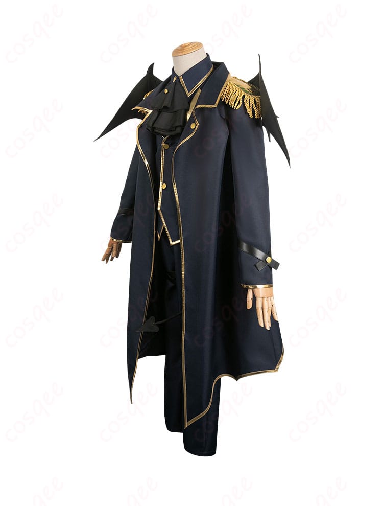 ブルーロック 凪誠士郎 悪魔 コスプレ衣装の側面画像。衣装のシルエットと細部をしっかりチェック。