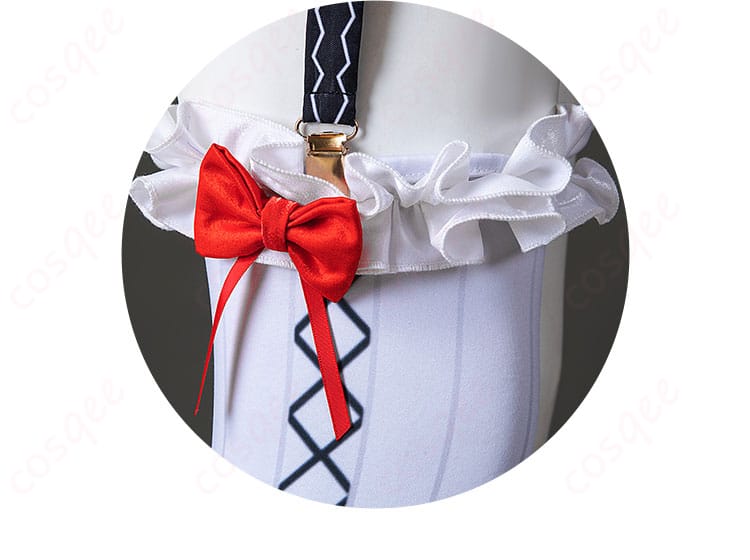 パニシング:グレイレイヴン 21号・XXI コスプレ衣装の腿袜装飾の詳細。アクセントとしての足元のデザイン。