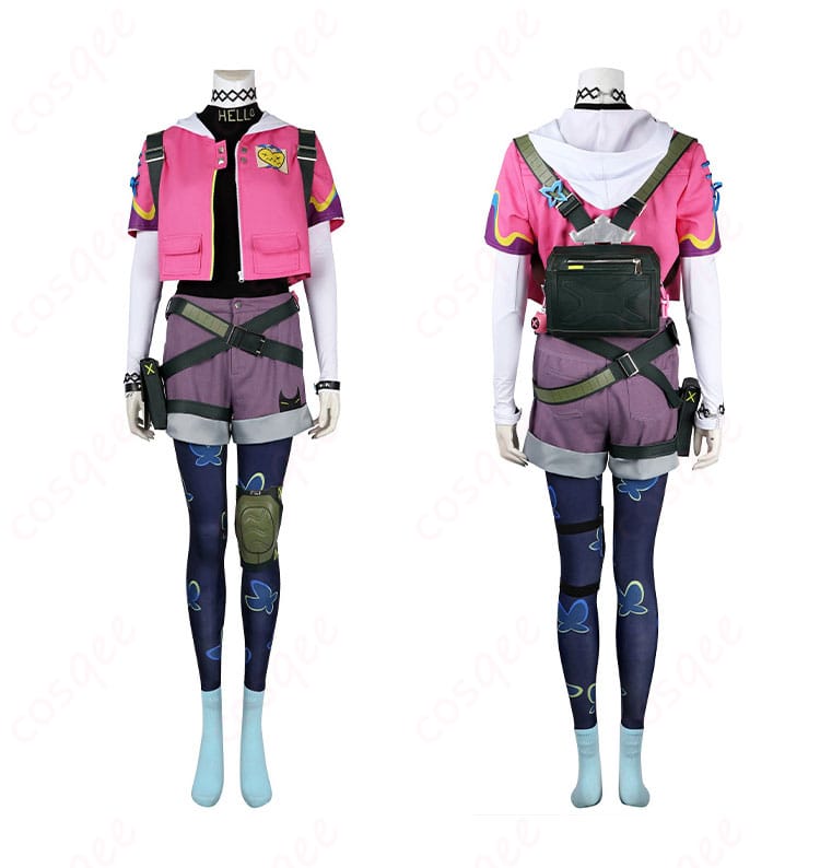 クローヴのコスプレ衣装の正面と背面の詳細画像。ゲームキャラクターの特徴を再現しています。