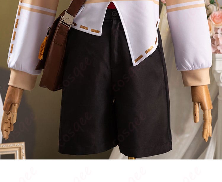 コスプレ衣装のパンツと衣摆部分のデザインディテール。快適な着心地。