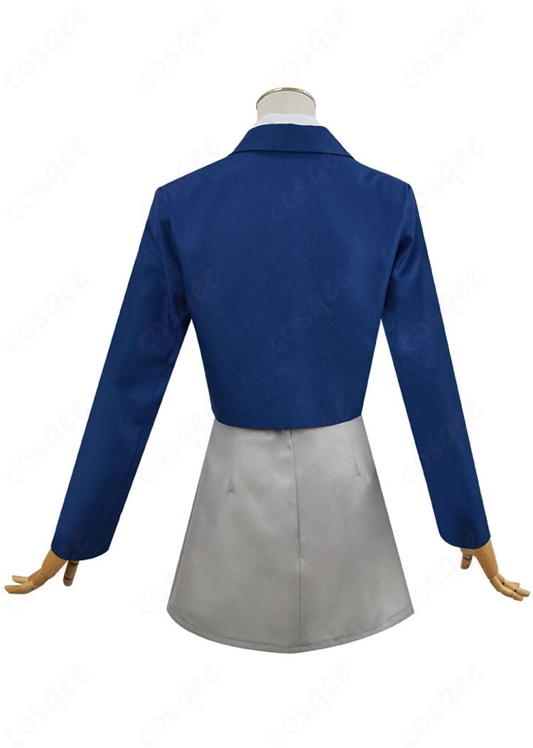 阿古屋真珠のコスプレ衣装背面。ジャケットとスカートの形状がクリアに見える。