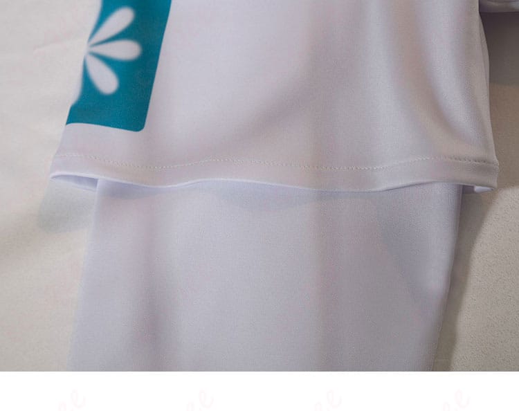 アニー・レスター衣装の衣袖の装飾部分。ローソンコラボのオリジナルデザイン。