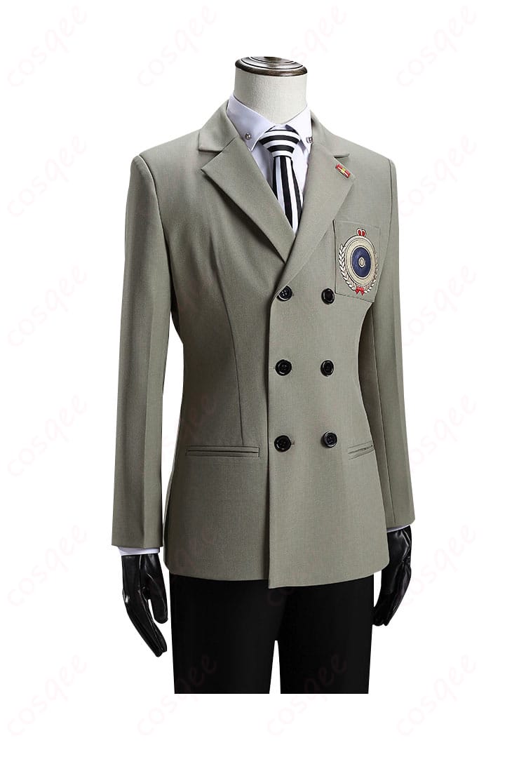 ペルソナ5 明智吾郎 コスプレ衣装 右側面の画像。制服のディテールとスリムなデザインが強調されています。