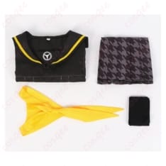 ペルソナ4 久慈川りせの学園アイドル感を楽しむコスプレ衣装｜軽やかで写真映えする着こなし - 4枚目の画像（サムネイル）