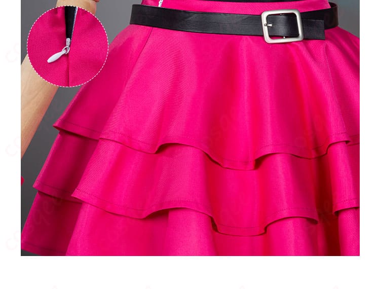 春音あいら コスプレ衣装のスカートと衣链のディテール。繊細な作りと高級感ある素材が魅力的です。