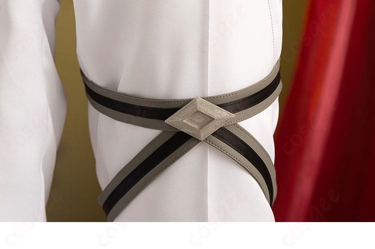 アルジェンティコスプレ衣装のズボン裾の装飾ディテール。