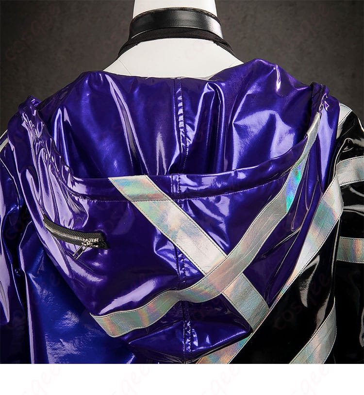 鉄拳8 麗奈(Reina)コスプレ衣装の背面衣帽装飾細部画像。キャラクターの特徴が際立ちます。