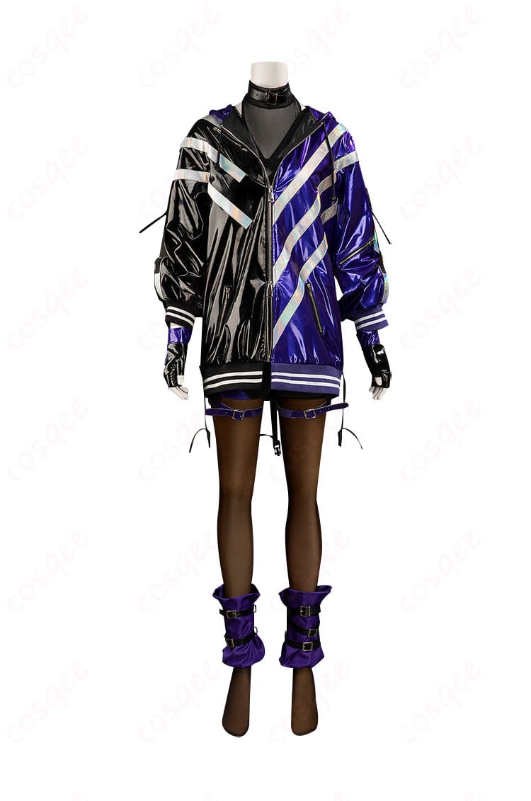 鉄拳8 麗奈(Reina)のコスプレ衣装の正面画像。キャラクターの特徴を忠実に再現しています。