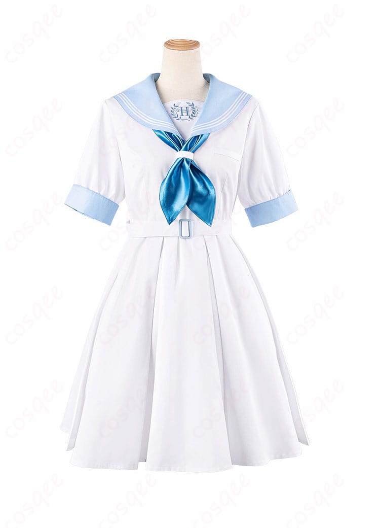 ほろはにヶ丘高校 コスプレ衣装の正面画像。ワンピースとスカーフのディテールが鮮明に表現されています。
