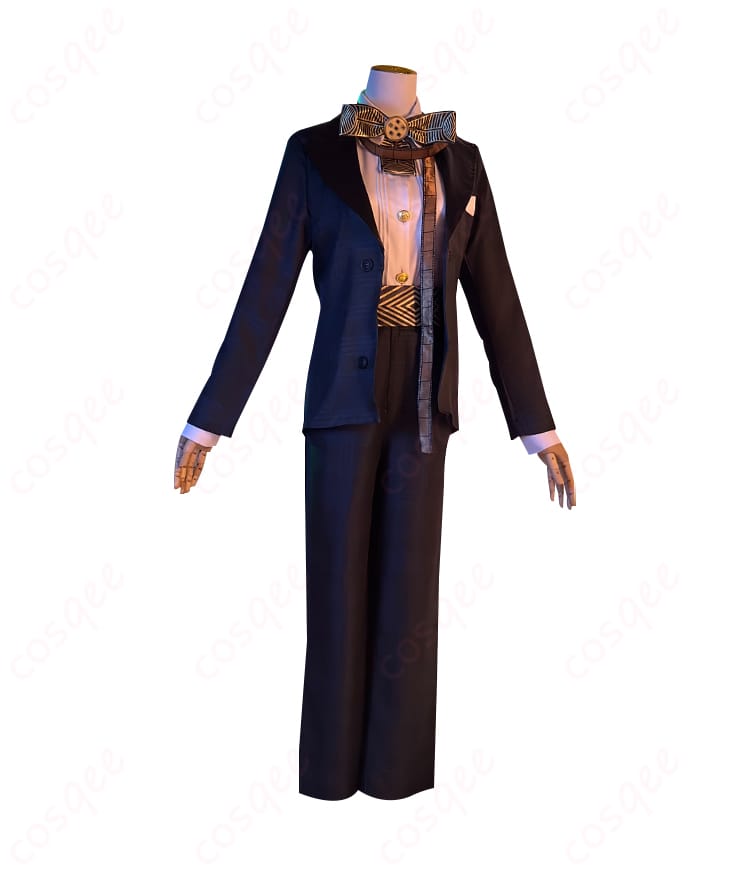 「第五人格」囚人コスプレ衣装の側面。デザインの美しさと高い精度が見て取れます。